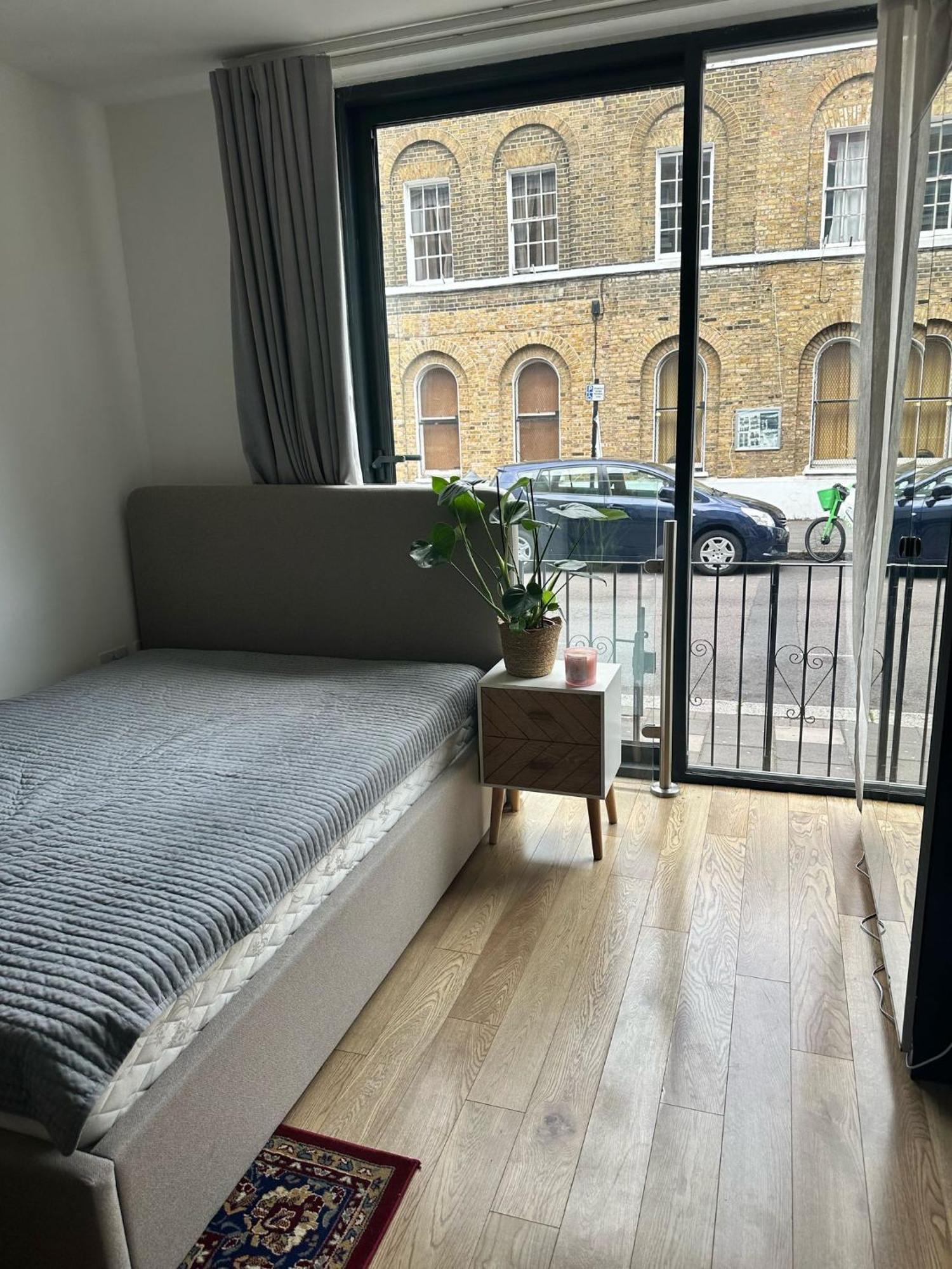 Cosy In Clapham Old Town Londres